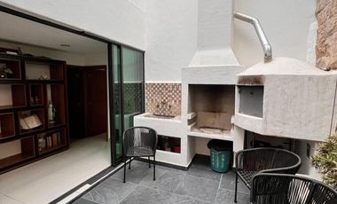 ¡Casa en Venta en Huentitán el Alto, Guadalajara. – Diseño Moderno