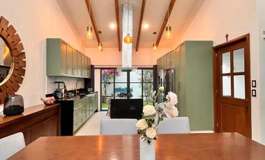 ¡Casa en Venta en Huentitán el Alto, Guadalajara. – Diseño Moderno