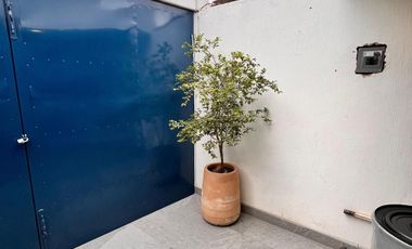 ¡Casa en Venta en Huentitán el Alto, Guadalajara. – Diseño Moderno