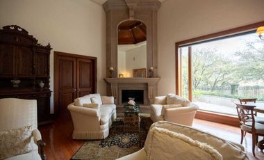 CASA EN VENTA EN LA JOYA DEL VENADO SPGG