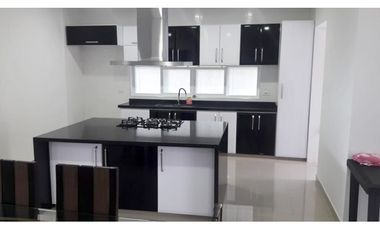 Se vende hermosa casa amplia Campestre