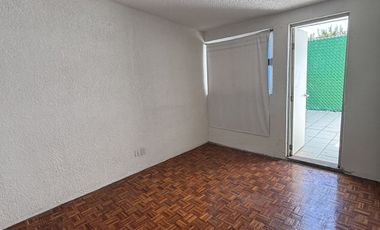 Venta de Casa en Esquina en  La Florida Naucalpan