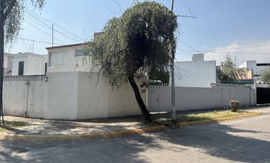 Venta de Casa en Esquina en  La Florida Naucalpan