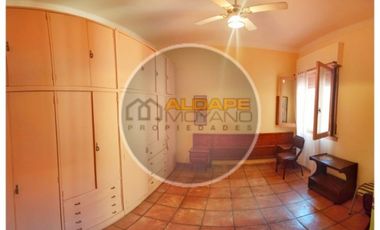 Se Vende Casa multifamiliar lote 8,66 x 24 mts Ramos Mejia, se acepta permuta departamento!!