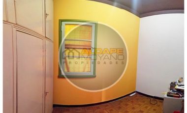 Se Vende Casa multifamiliar lote 8,66 x 24 mts Ramos Mejia, se acepta permuta departamento!!