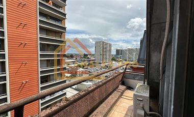 Oficina en Venta en Andrés Bello esquina Vicuña Mackenna