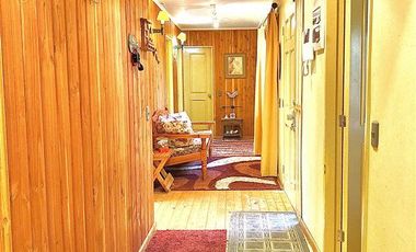 Casa Hermosa en Venta. General Urrutia esquina Catriñir, Ubicacion Privilegiada