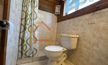 Casa en Venta en Rafael Mera con Catriñir