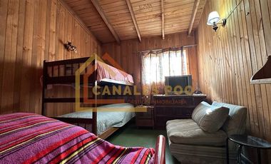 Casa en Venta en Rafael Mera con Catriñir