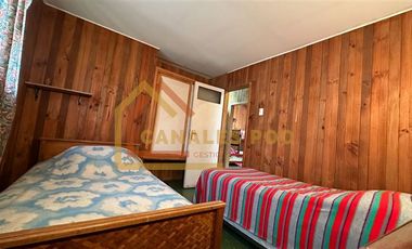 Casa en Venta en Rafael Mera con Catriñir