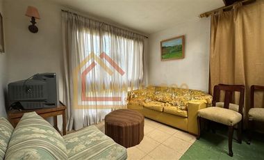 Casa en Venta en Rafael Mera con Catriñir