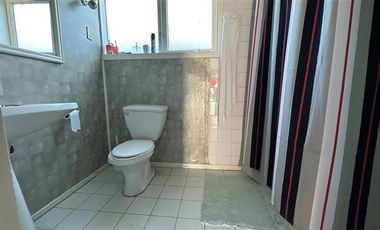 Casa en Venta en 5 de Abril con Bilbao