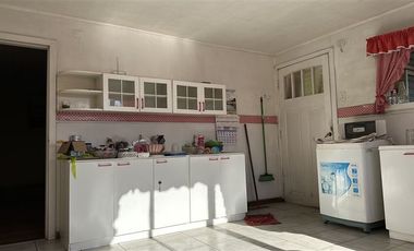 Casa en Venta en 5 de Abril con Bilbao