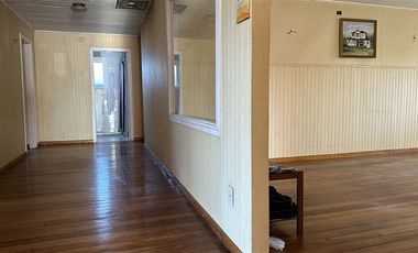 Casa en Venta en 5 de Abril con Bilbao