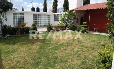 EN VENTA AGRADABLE CASA - (3)
