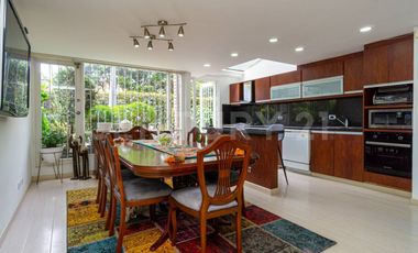 Casa Remodelada para Venta en El Contador
