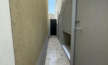 VENTA CASA  5 DORMT URB VILLA CLUB ETAPA NUEVAS (JLR)