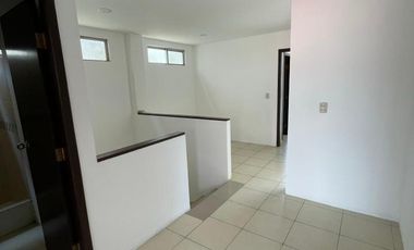 VENTA CASA  5 DORMT URB VILLA CLUB ETAPA NUEVAS (JLR)