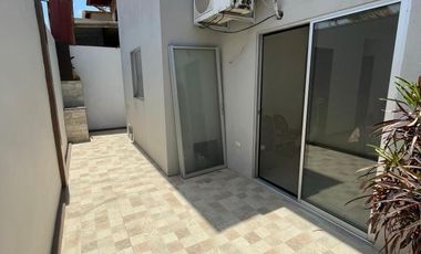 VENTA CASA  5 DORMT URB VILLA CLUB ETAPA NUEVAS (JLR)