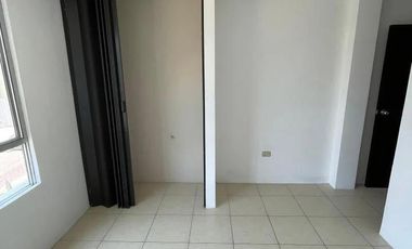 VENTA CASA  5 DORMT URB VILLA CLUB ETAPA NUEVAS (JLR)
