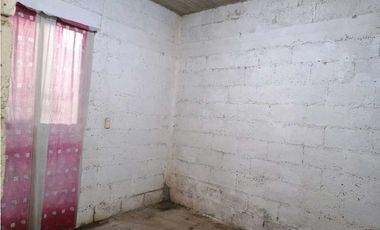 CASA EN VENTA EN ACAPATZINGO EN OBRA GRIS