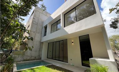 Casa nueva con 3 habitaciones equipada
