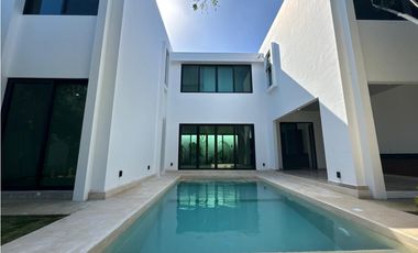 Se vende Casa de 385 m2 de Lujo en Bahía Principe