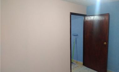 CASA EN RENTA. Colonia La Romita Cuautitlán.