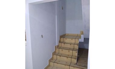 CASA EN RENTA. Colonia La Romita Cuautitlán.