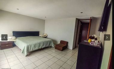 HERMOSA CASA EN VENTA EN LOMAS DEL MRMOL I CON SEGURIDAD 24/7