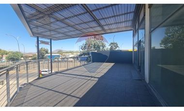 ARRIENDO LOCAL COMERCIAL EN CENTRO