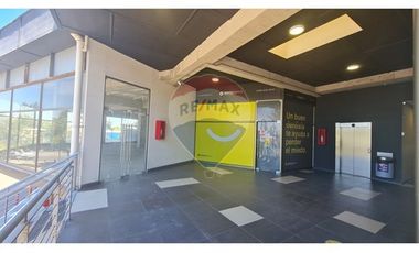 ARRIENDO LOCAL COMERCIAL EN CENTRO
