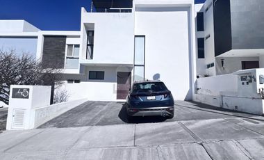 Casa en RENTA en Acacia, Zibatá, El Marqués, Qro