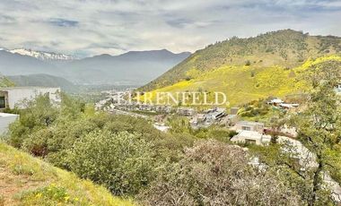 Los Trapenses, Lo Barnechea. Terreno en exclusivo condominio.
