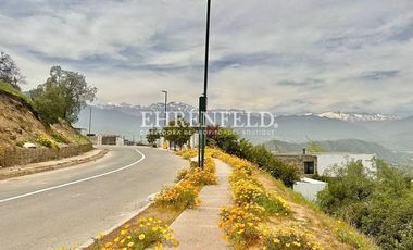 Los Trapenses, Lo Barnechea. Terreno en exclusivo condominio.