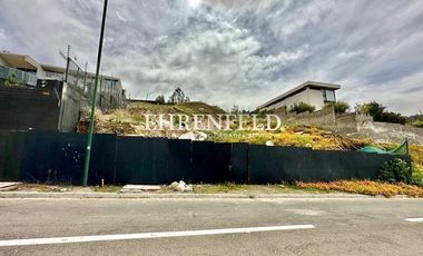 Los Trapenses, Lo Barnechea. Terreno en exclusivo condominio.