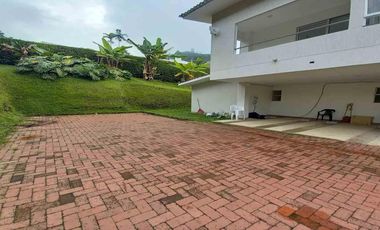 CASA EN ARRIENDO SAN BERNARDO DEL VIENTO