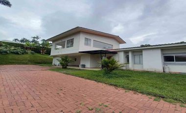 CASA EN ARRIENDO SAN BERNARDO DEL VIENTO