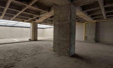 LOCAL EN VENTA EN AVENIDA SANTANDER- MANIZALES