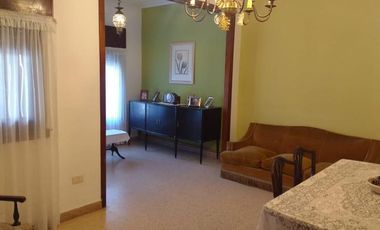Amplio chalet con piscina