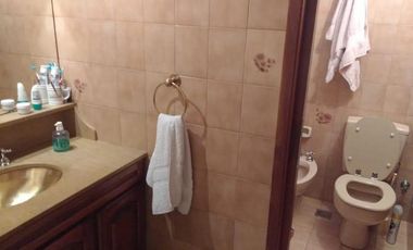 Amplio chalet con piscina