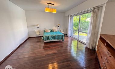 Casa 3 dormitorios, jardín, piscina - Funes Hills Cadaques | Venta