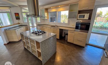 Casa 3 dormitorios, jardín, piscina - Funes Hills Cadaques | Venta