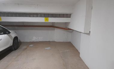 Venta - Cochera  - B° Martin
