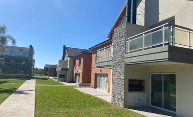 Dúplex 4 AMB APTO CREDITO en Altos de Maschwitz