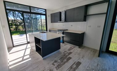 Casa en venta La Reserva, a estrenar