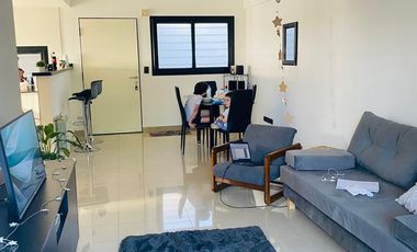 Departamento de 2 ambientes en venta en  Florencio Varela, apto profesional