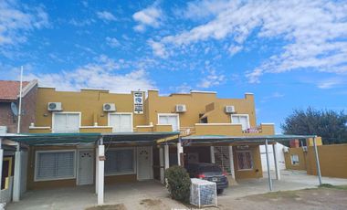 Oportunidad!!!Bajo de precio!!! Complejo de 6 departamentos en venta.
