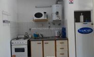 Oportunidad!!!Bajo de precio!!! Complejo de 6 departamentos en venta.