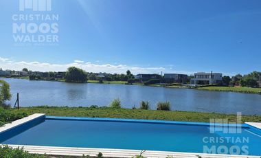 Casa en venta 3 ambientes El Cantón - Golf